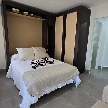 La Corbeta Apartment *